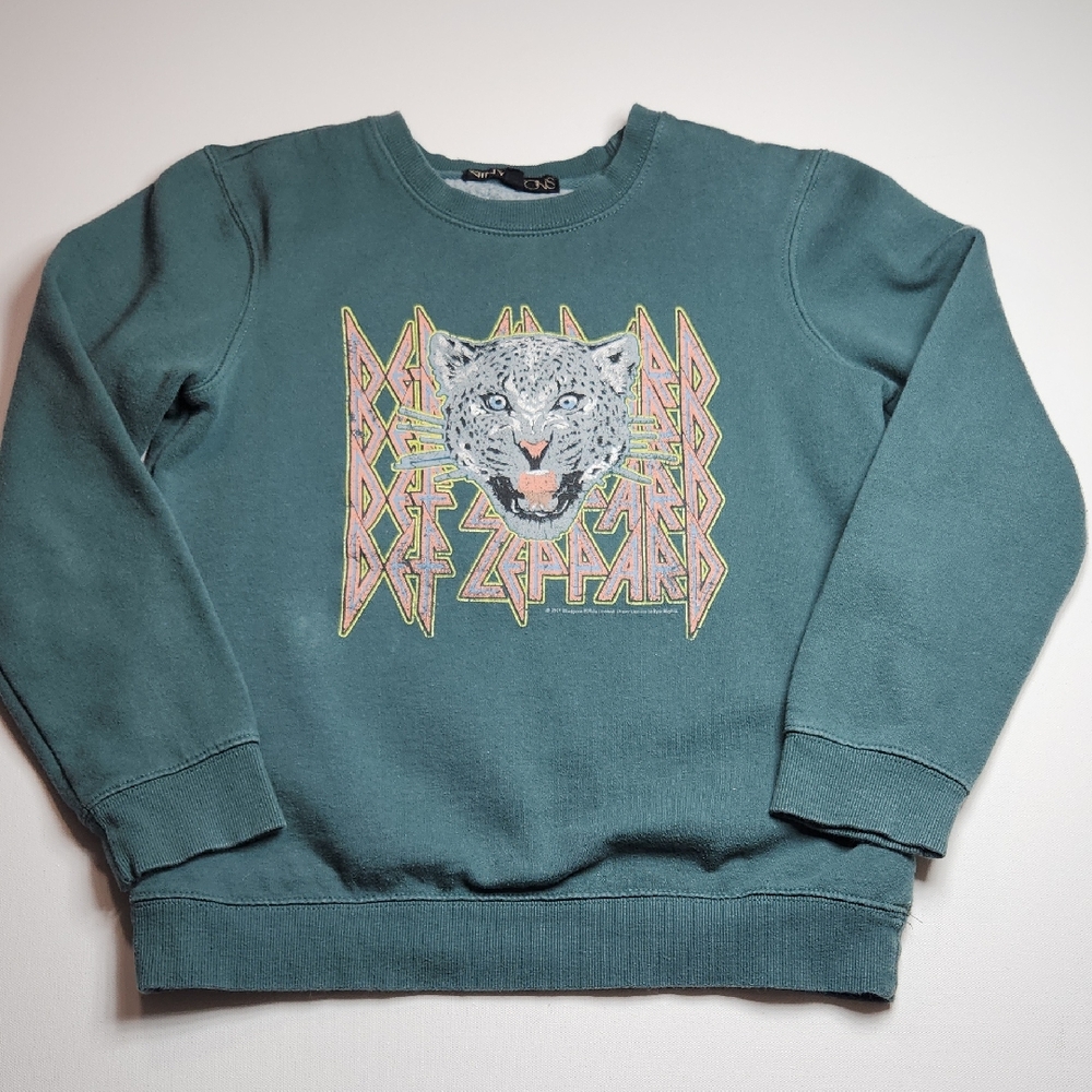 The Vinyl Icons Def Leppard Leopard Graphic Sweatshirt Green L Buckle